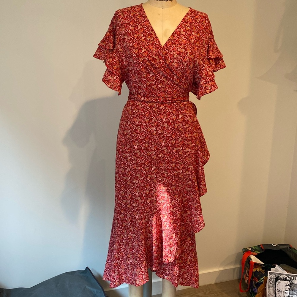 Max Studio wrap midi dress